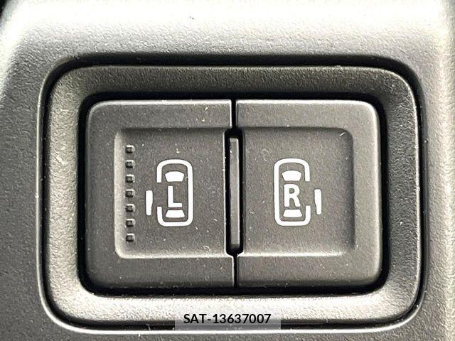 Suzuki SOLIO 2016-11 6678124-5