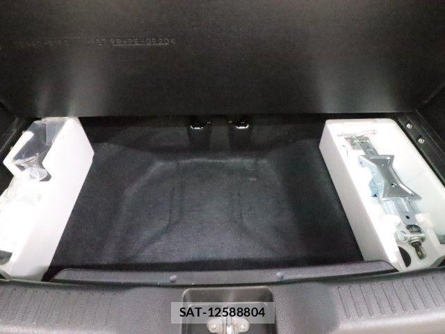 Suzuki SOLIO 2017-08 6717311-13