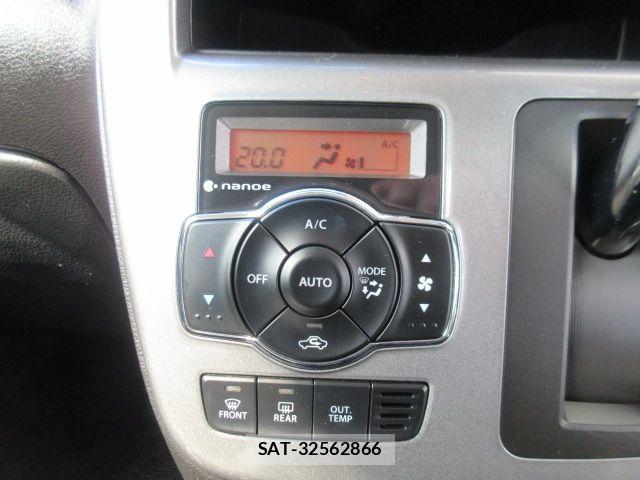 Suzuki SOLIO 2015-11 6717313-15
