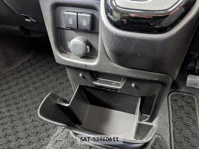 Suzuki SOLIO 2023-04 6817311-11