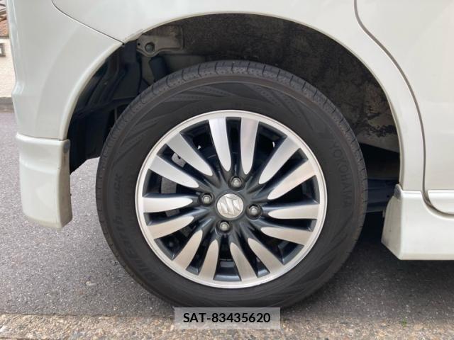 Suzuki SOLIO 2011-09 6912820-6