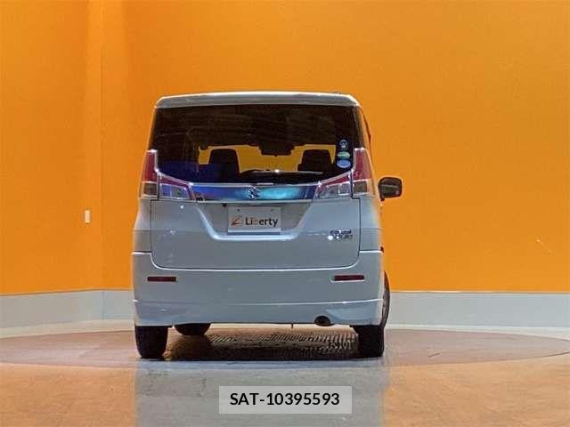 Suzuki SOLIO 2016-12 6912804-8