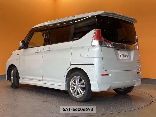 Suzuki SOLIO 2018-04 6912798-13