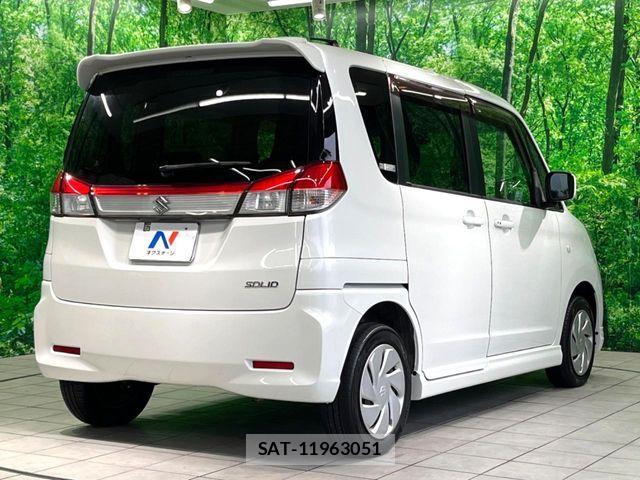 Suzuki SOLIO 2014-10 6912815-16