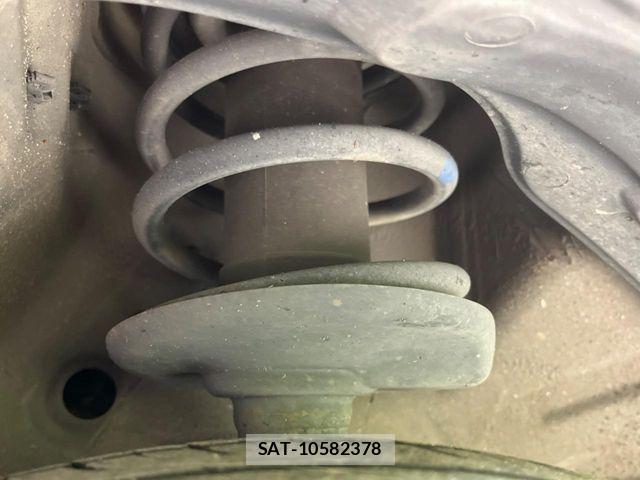 Suzuki SOLIO 2014-02 6998326-19