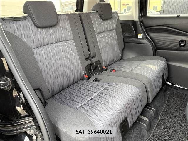 Suzuki SOLIO 2023-04 6998324-25