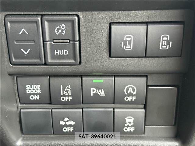 Suzuki SOLIO 2023-04 6998324-3