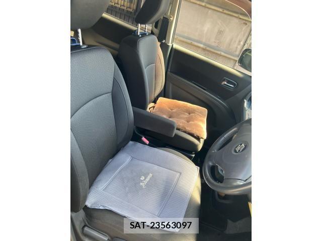 Suzuki SOLIO 2013-06 7021618-10