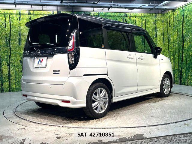 Suzuki SOLIO 2024-04 7021615-17