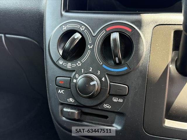 Suzuki SOLIO 2018-03 7215962-24