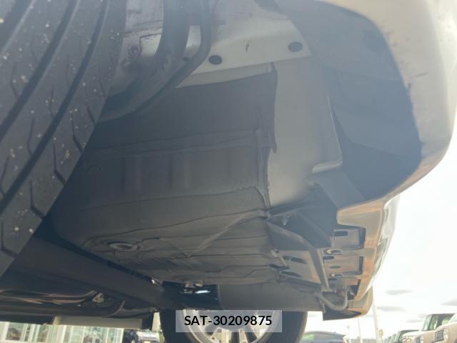 Suzuki SOLIO 2017-07 7225183-9
