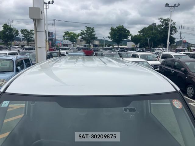 Suzuki SOLIO 2017-07 7225183-3