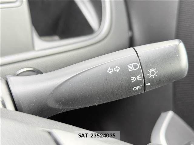 Suzuki SOLIO 2018-04 7215961-26