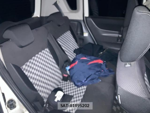 Suzuki SOLIO 2013-09 7225178-13