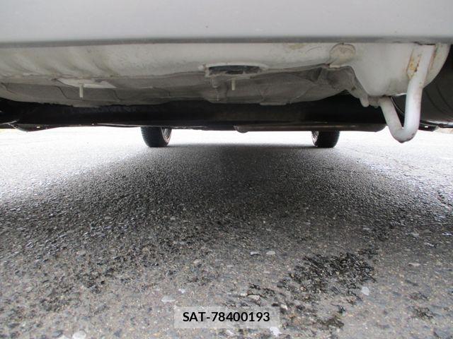 Suzuki SOLIO 2018-01 7225186-10