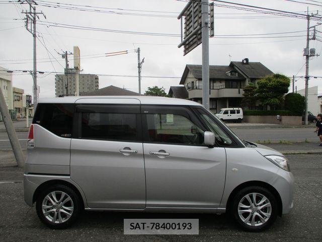 Suzuki SOLIO 2018-01 7225186-7