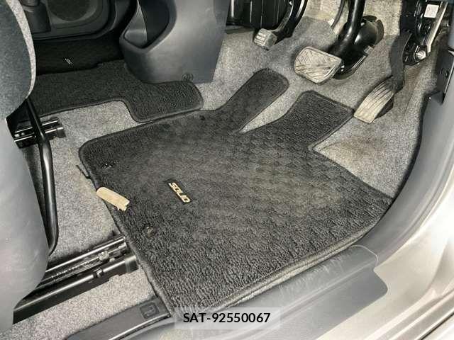 Suzuki SOLIO 2015-04 7225181-17