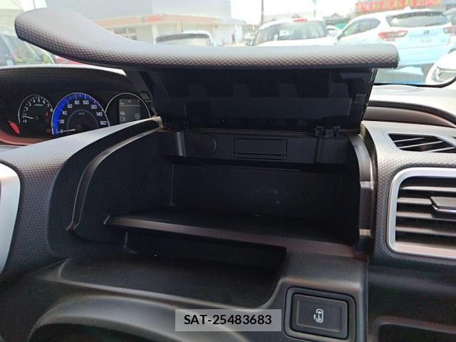 Suzuki SOLIO 2018-04 7252350-15