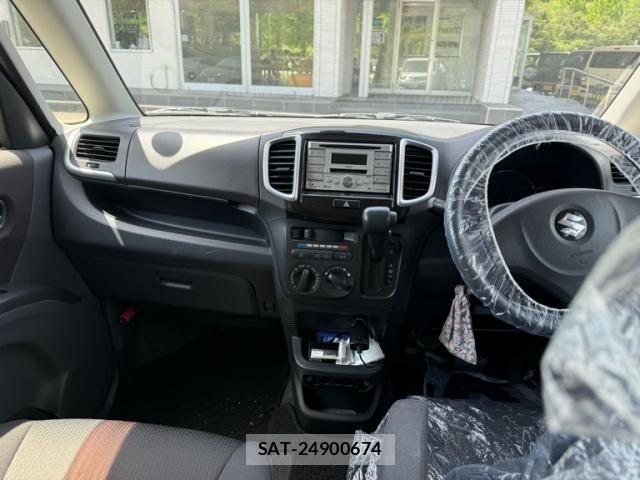 Suzuki SOLIO 2012-01 7330151-14