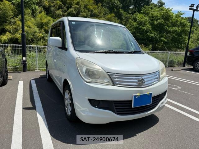 Suzuki SOLIO 2012-01 7330151-1