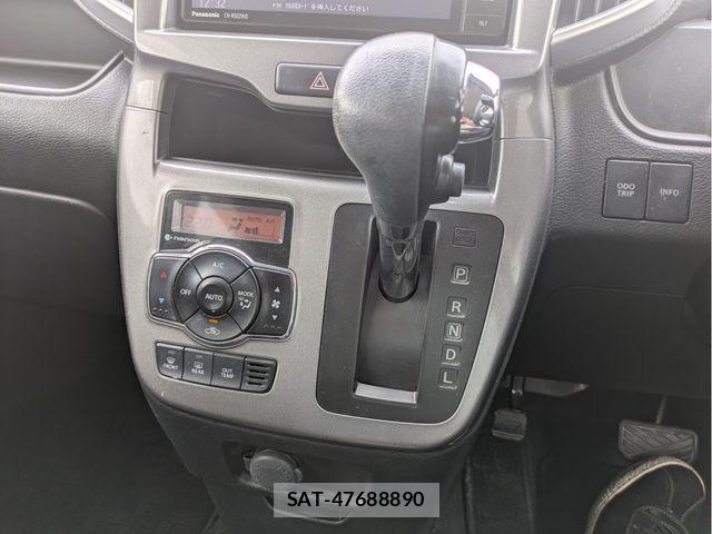 Suzuki SOLIO 2016-02 7330146-11