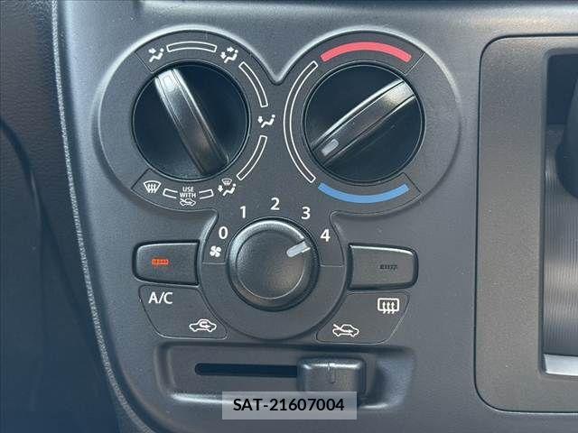 Suzuki SOLIO 2017-08 7789204-23