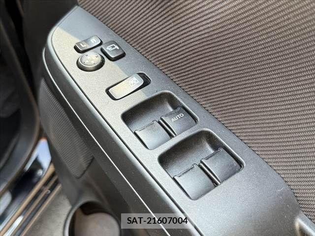 Suzuki SOLIO 2017-08 7789204-26