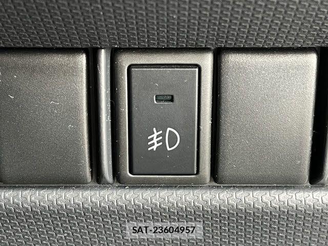 Suzuki SOLIO 2012-10 7981027-10