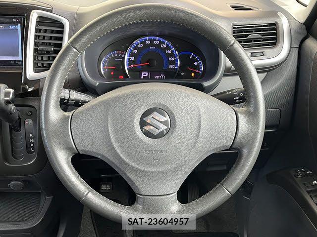 Suzuki SOLIO 2012-10 7981027-13