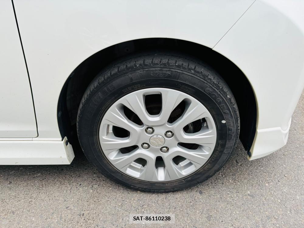 Suzuki SOLIO 2019-08 7925726-28