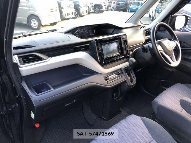 Suzuki SOLIO 2021-05 8038318-19