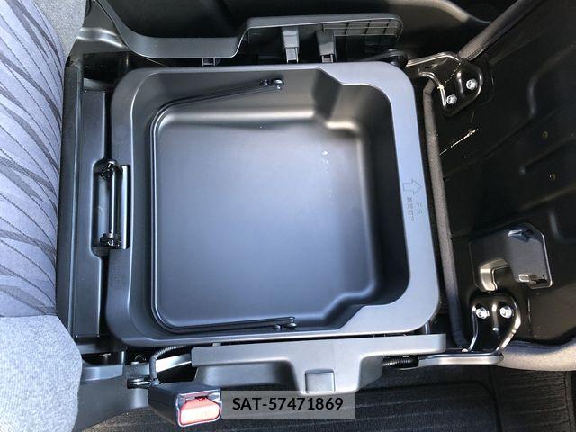 Suzuki SOLIO 2021-05 8038318-29