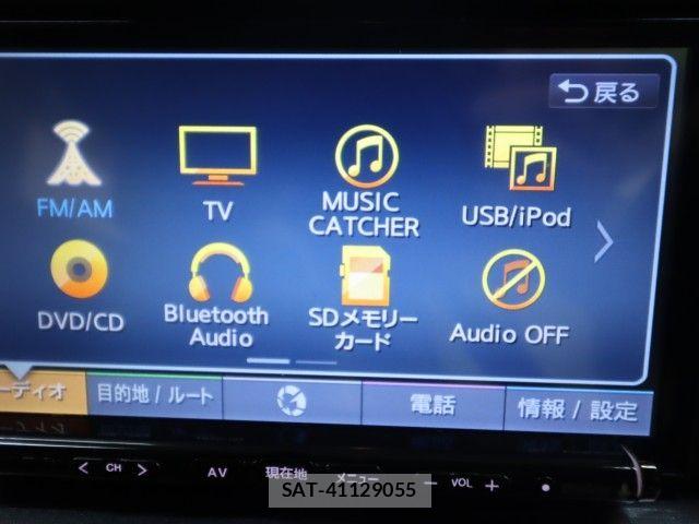 Suzuki SOLIO 2018-02 8038317-17
