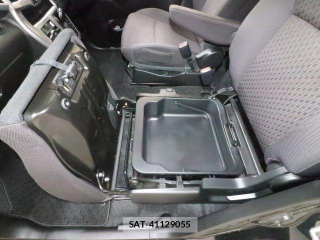 Suzuki SOLIO 2018-02 8038317-7