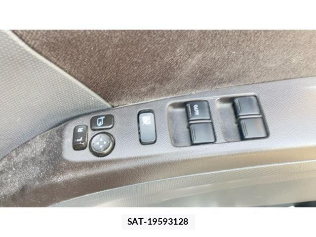Suzuki SOLIO 2011-10 8038325-17