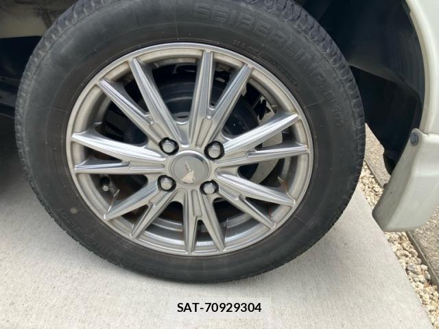 Suzuki SOLIO 2011-04 8038323-5