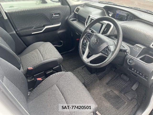 Suzuki SOLIO 2018-09 8075610-3