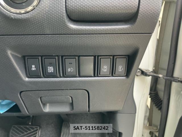 Suzuki SOLIO 2012-02 8101930-15