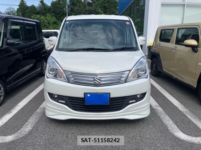 Suzuki SOLIO 2012-02 8101930-1