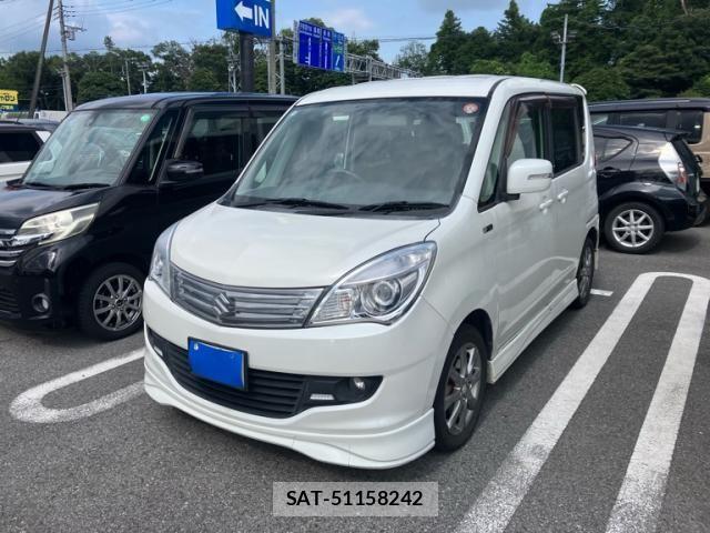 Suzuki SOLIO 2012-02 8101930-3