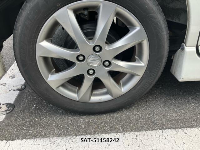 Suzuki SOLIO 2012-02 8101930-8