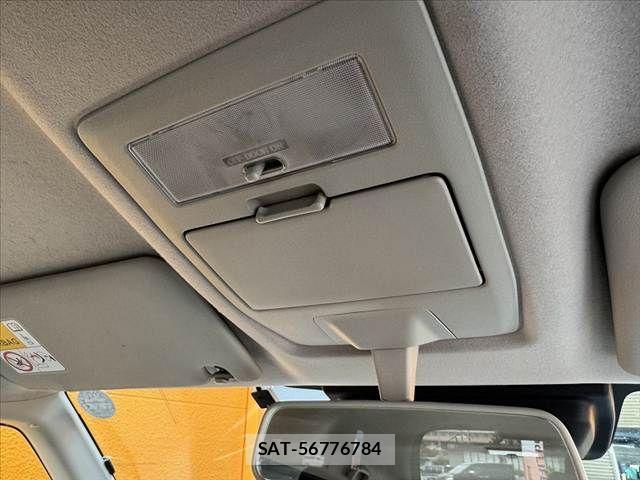 Suzuki SOLIO 2019-03 8101928-27
