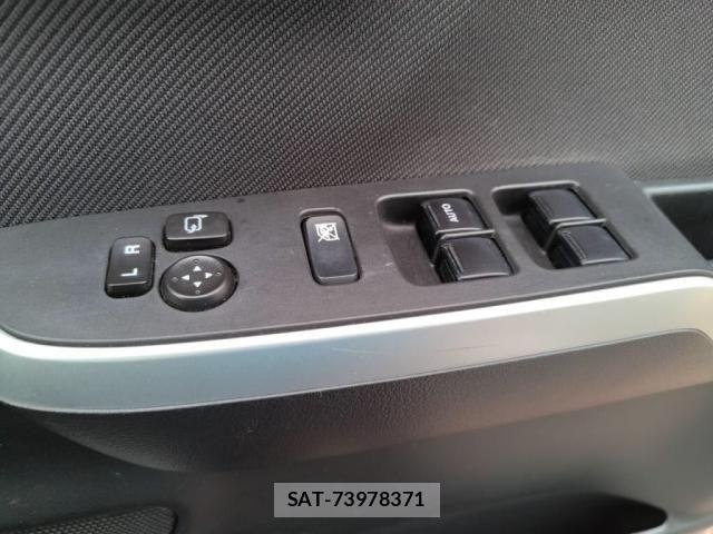 Suzuki SOLIO 2016-02 8101924-18