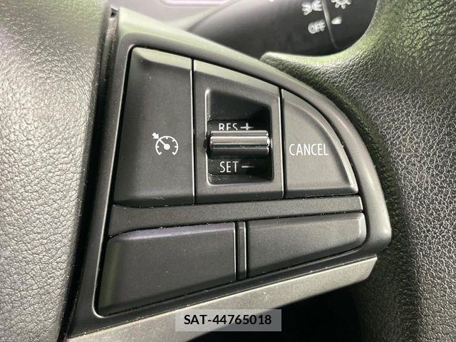 Suzuki SOLIO 2015-09 8101925-6