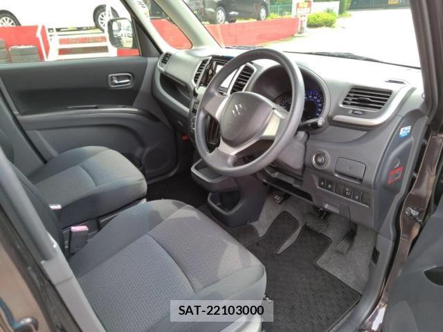 Suzuki SOLIO 2014-01 8101926-20