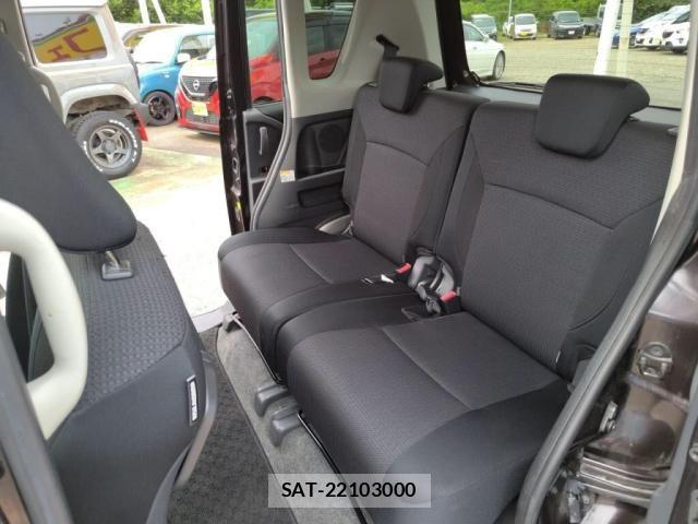 Suzuki SOLIO 2014-01 8101926-22