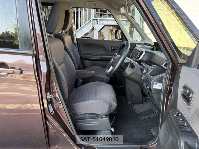 Suzuki SOLIO 2017-12 8132426-21