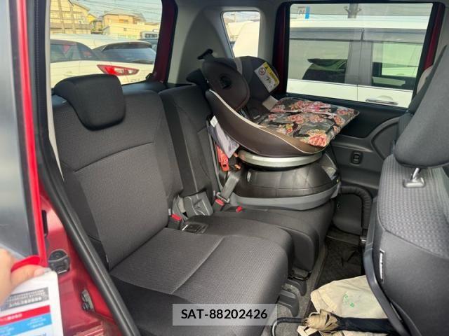 Suzuki SOLIO 2015-01 8132427-10