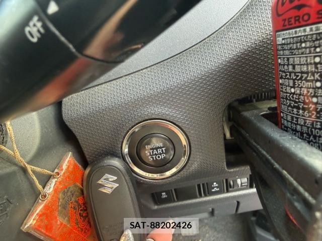 Suzuki SOLIO 2015-01 8132427-14