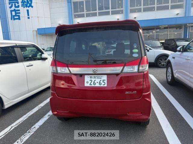 Suzuki SOLIO 2015-01 8132427-2